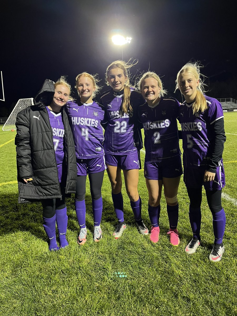 albany_soccer's tweet photo. Great team win tonight! We won our first playoff game ever against St. John’s Prep tonight 3-0! Two goals for Savanna and a goal from Kylan! Assists from Eva, Callie, and Madi R! Alyssa and the defense with their 9th shutout of the season! We play again Saturday in semi-finals! https://t.co/rKyWrcdWxe