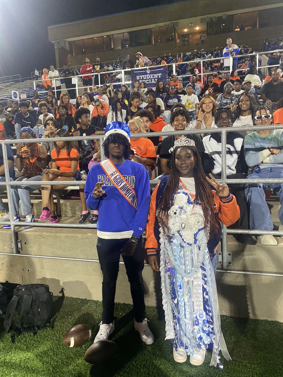 msfljames's tweet photo. ππΈ Congrats to HOCO King King (yes, his name is King) and Queen Sarah! Theyβre the epitome of style and grace, representing the Nation @BHS_Broncos in stellar fashion! π #HOCOKing #HOCOQueen #StellarFashion #ProudPrincipal ππ§‘ππ§‘ https://t.co/x9Aifvp2H6