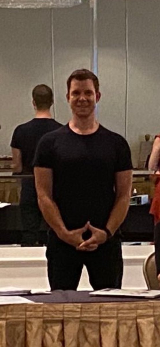 DorothyEubank16's tweet photo. “I believe there are no coincidences, Ms. McInerney.” says Oliver. 

I watched #SSDThePilot because I was a fan of @Eric_Mabius from #UglyBetty days! Now a true #POstables FOREVER! No coincidences! @hallmarkmovie #RenewSSD @ElizabethYostHC @RandPope @SamanthaDiPippo https://t.co/9lfjP2ebCj