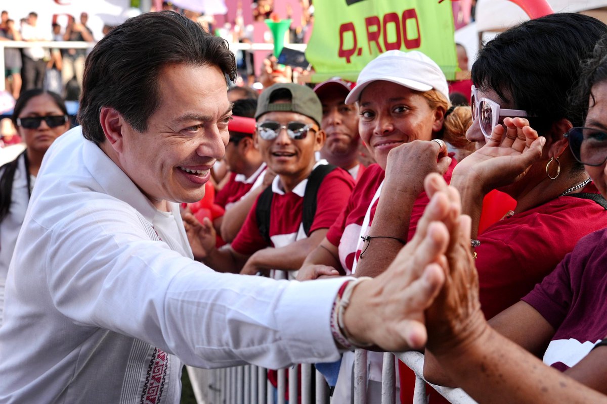 Cada vez más hombres y mujeres libres que simpatizan con nuestro movimiento se suman a este gran Acuerdo de Unidad para la Transformación al que fuimos convocados por nuestra Coordinadora Nacional de Defensa de la #4T, la Dra. <a href="/Claudiashein/">Claudia Sheinbaum Pardo</a>.

¡En #QuintanaRoo #LaEsperanzaNosUne!