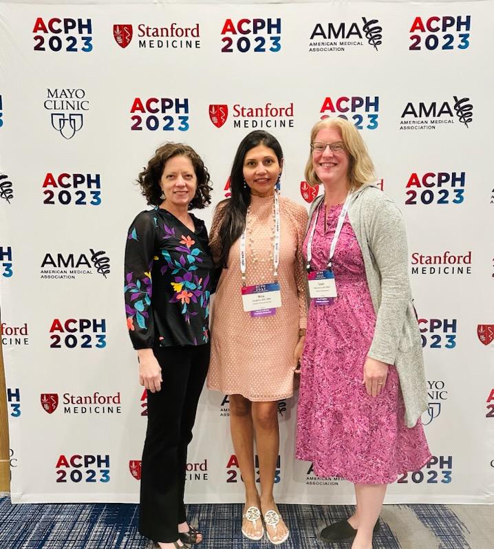 UtswWellness's tweet photo. Learning about organizational wellness at #acph Thank you UT System for sponsoring the UT health related institutions to attend the conference! I'm inspired! https://t.co/fMtQP1ys45