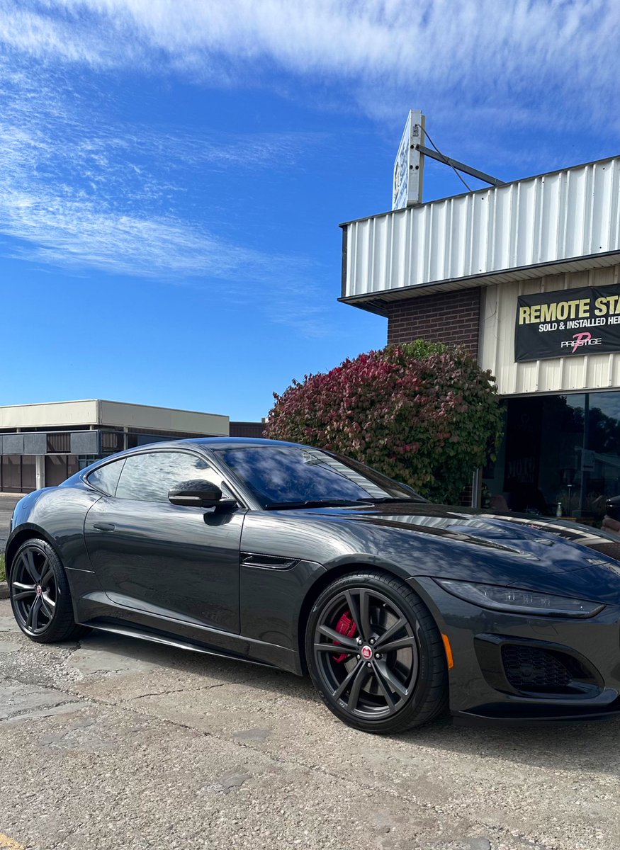 brewski77's tweet image. Jaguar F Type R with 35% window tint!! 

#Jaguar #FTypeR #Ftype #R