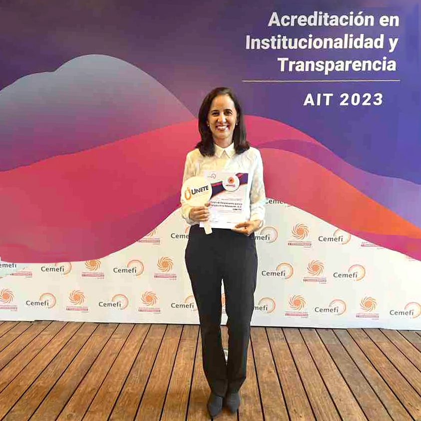 ComunidadUNETE's tweet photo. Orgullosamente, @Unete_mx  renueva el distintivo de Institucionalidad y Transparencia otorgado por el CEMEFI. 🙌🏼 Nuestro compromiso es seguir fortaleciéndonos para seguir conectado la educación con el futuro. 

#OrgulloUNETE https://t.co/N6fdR90m3o