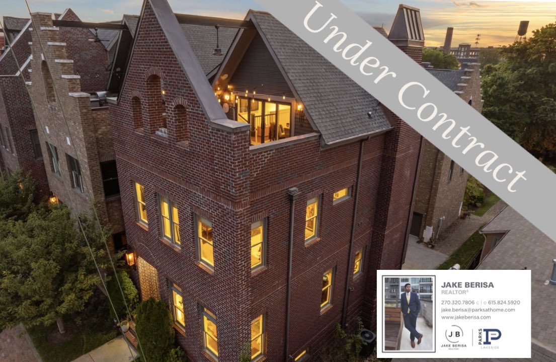 JakeBerisa's tweet photo. •
•
•
•
#movetonashville #luxuryhomes #nashville #nashvillerealestate #rooftop #homesforsaletn #jakesellsnashville #parksrealty #parkslakeside #fyp #cityliving #urban #urbanstyle https://t.co/e5diTxGoAu