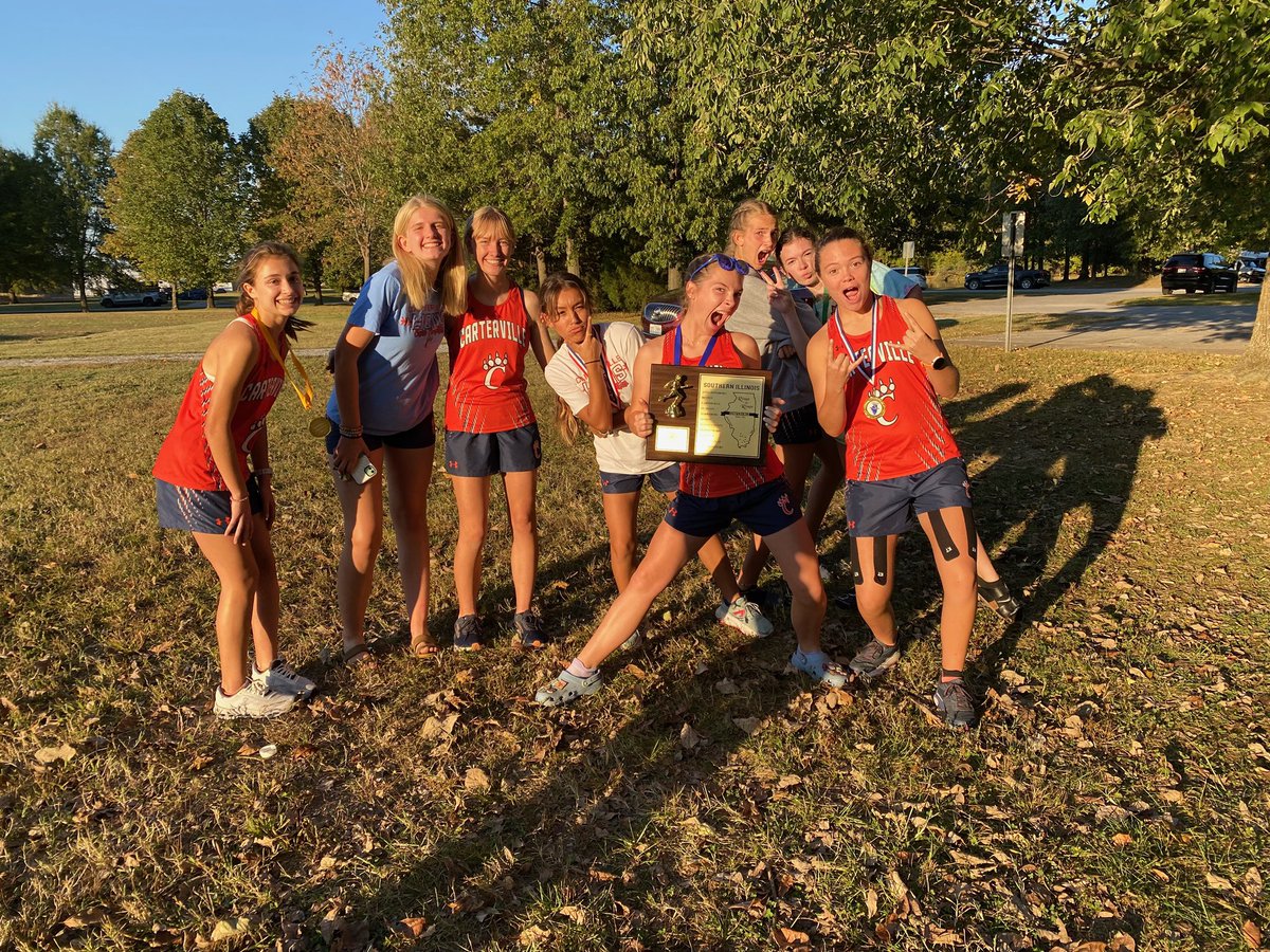 A big day for Carterville Athletics as our high school girls cross country team won the first SIRR Ohio Conference Championship in school history! Congratulations girls!