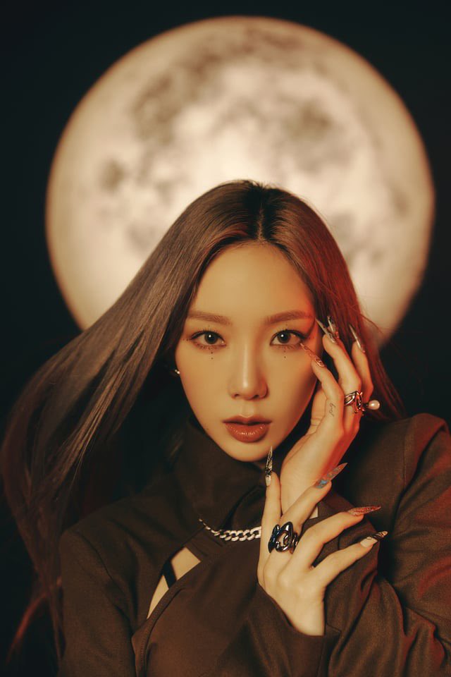309KTYSS's tweet photo. [INFO] Taeyeon is currently preparing an album with the goal of releasing it in November 🔥 

#태연 @TAEYEONsmtown https://t.co/GmynDatGl4