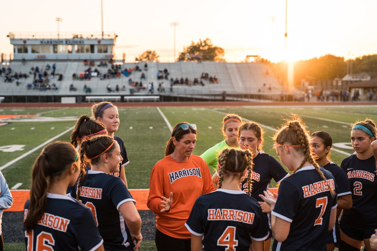 pinolaphoto's tweet photo. #4faves from the @Raidergsoccer regional game tonight. https://t.co/6rvnkI6zcp