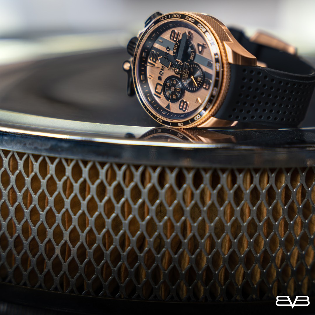 tienwenwatch's tweet photo. #Bomberg #炸彈錶 #Racing 獨特造型計時按把，宛如賽車踏板，盡情享受疾速奔馳的快感！
#最新款

天文鐘錶|台灣大道一段211號 +886422256476

#SwissMade #瑞士製造 #BOLT68 #賽車系列 #是手錶也是懷錶 #TienWenWatch #TienWen #天文鐘錶 #天文創始總店 #台中錶店 #鐘錶維修 #手錶保養 #台中天文 https://t.co/4KldTsahyo