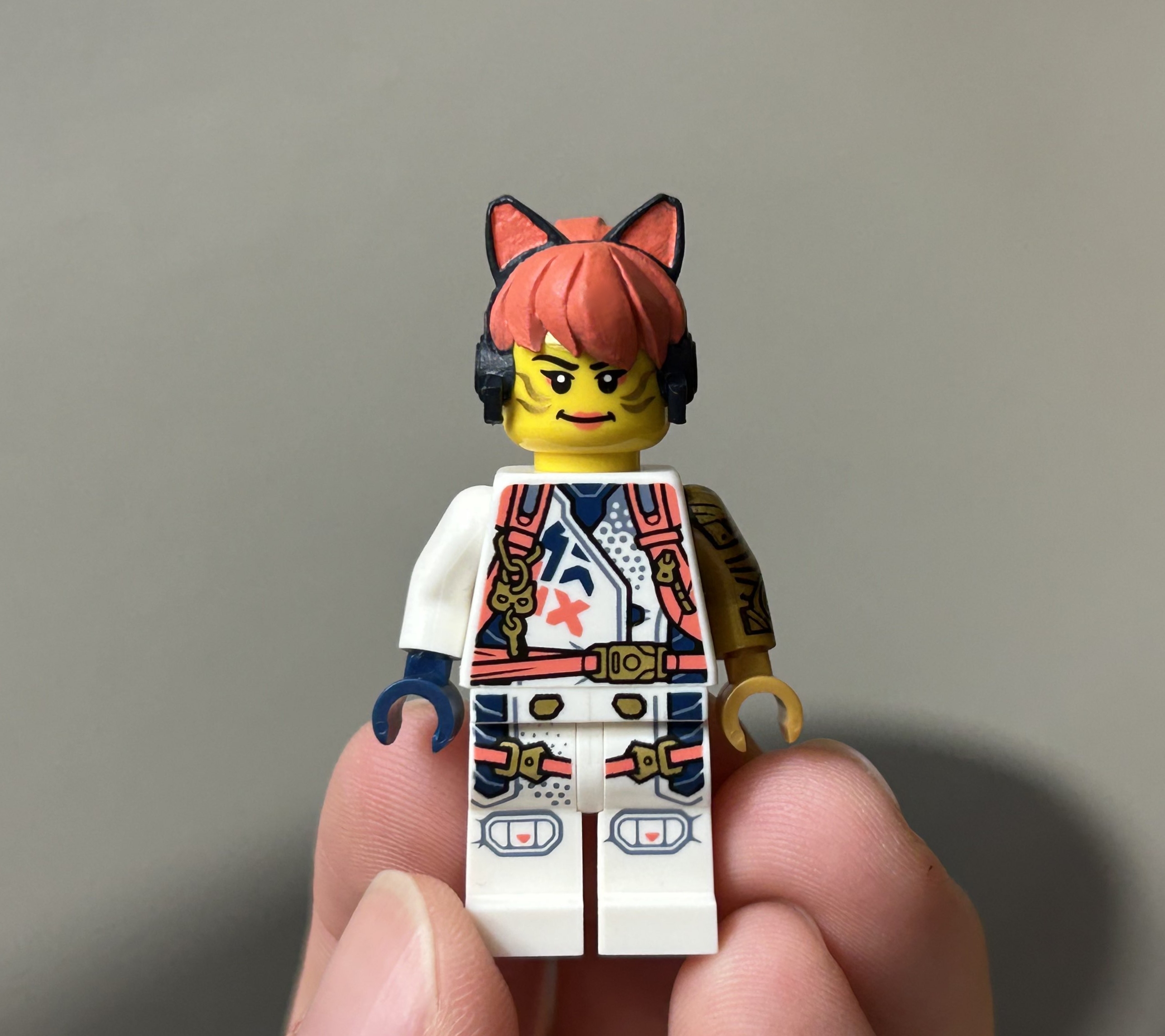 Lego ninjago top hair pieces