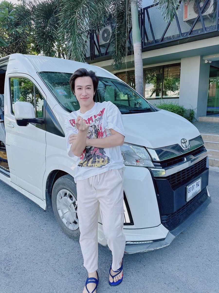 แวะมาส่งพลังบวกคร๊าบบบ

มารับจากทางนี้ได้เลยน๊า....😘