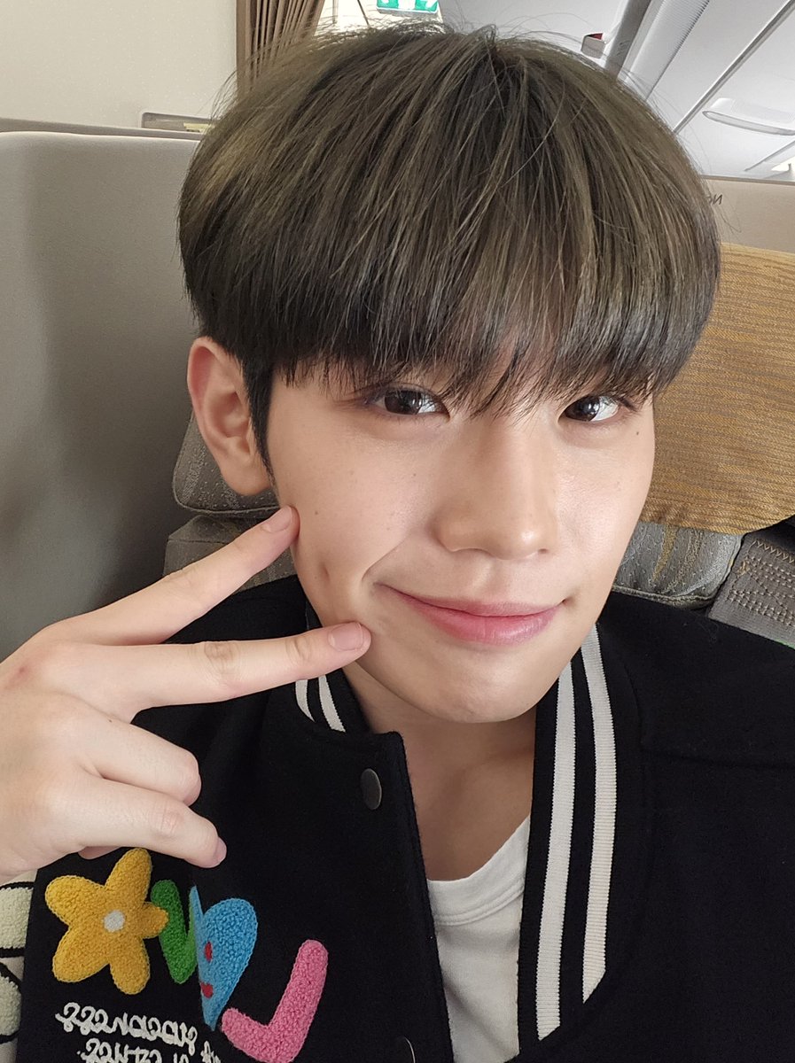 teolaevision's tweet photo. 태래님 ㅈㄴ 입덕이요 제발 https://t.co/UOpI6qrLnK