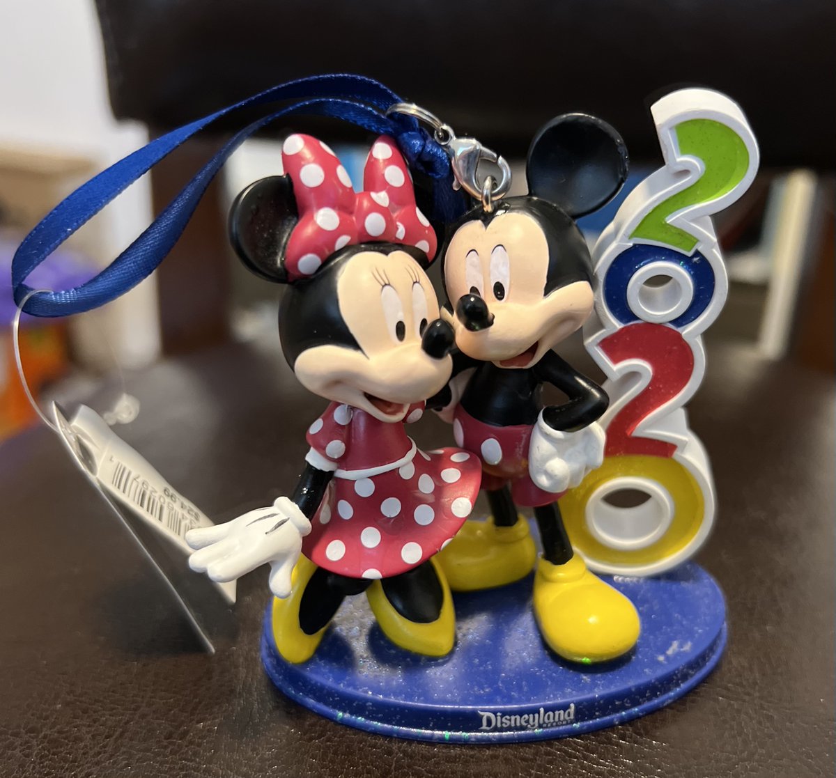 DISNEY PARKS #Christmas #Ornament Disneyland Mickey & Minnie #HandPainted 2020 NEW wTags #disneyparks #disneygifts #disneyornaments #disneyana #MickeyandMinnie #disneycollectibles #holidayornaments #disneychristmas #ebayfinds #giftideas ebay.com/itm/2664529527… #eBay via @eBay