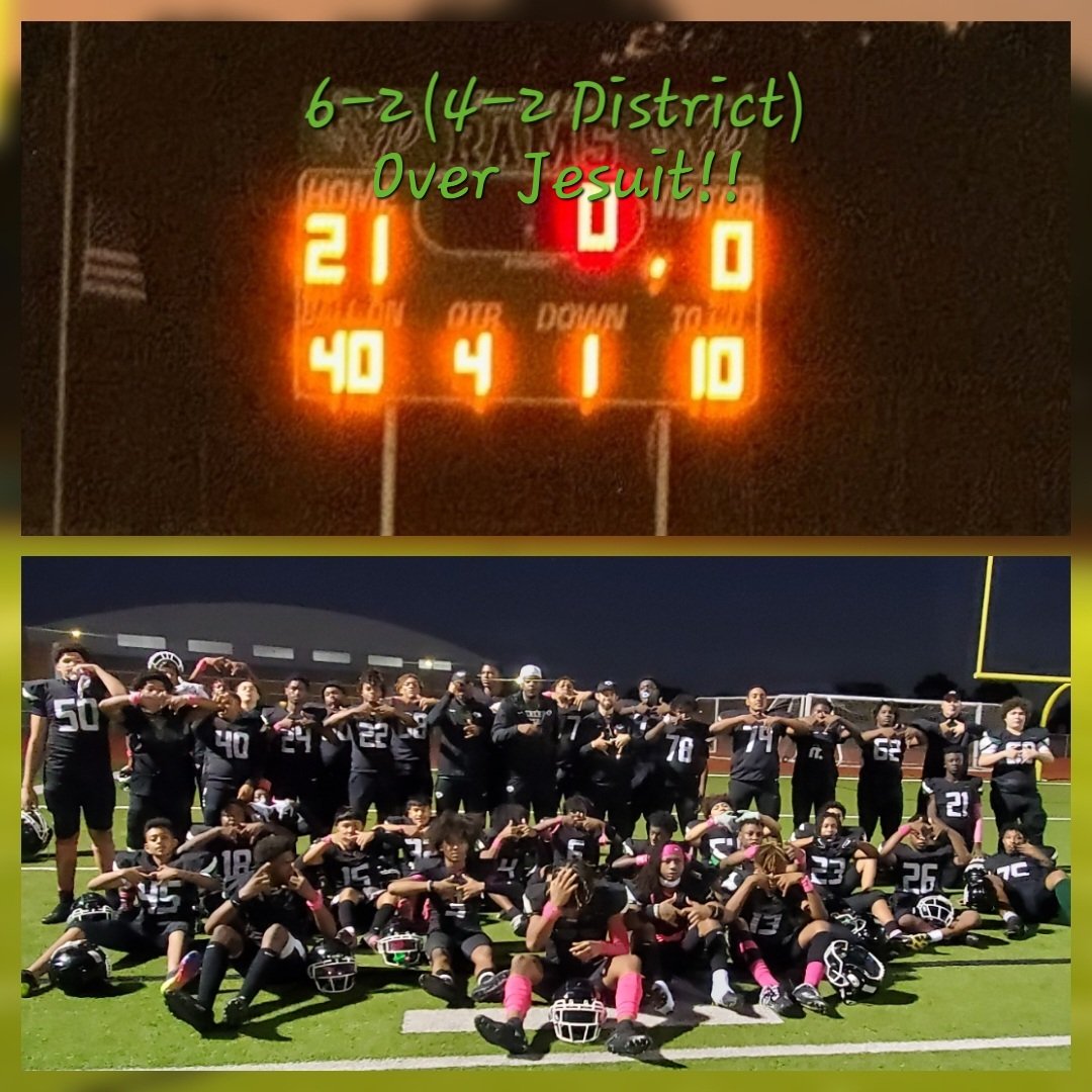 Been a long time coming but your @BERKNERFOOTBALL Freshmen showed up and showed out against Jesuit tonight!!! @kacage @SharondaTims @mrsjwynne @CoachNine7 @MrHistoryCoach @Coach_Hollins @RomenTucker @berknerathletic