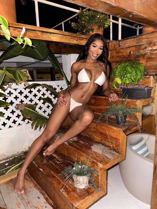 Thank you for all the birthday wishes if you want to spoil me👇🏾  https://t.co/SdCWvE0zKJ https://t.c<a href="/tag/cosplay"class="tags"><span>#cosplay</span></a><a href="/tag/cammy"class="tags"><span>#cammy</span></a>