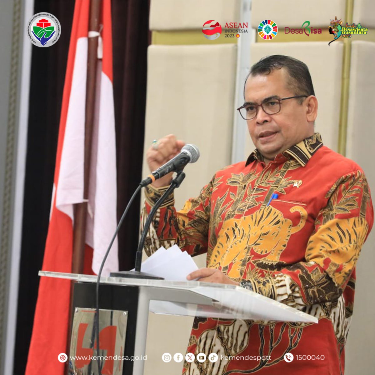 kemendespdt's tweet photo. Transformasi Ekonomi Kampung Terpadu (TEKAD) bisa terus dikembangkan guna  mendongkrak kesejahteraan masyarakat.

Wamendes PDTT Paiman Raharjo ungkapkan salah satunya dengan melakukan MoT Strengthening BUM Desa and Other Village Economic Institutions.

#KemendesPDTT
#DesaBisa https://t.co/A5IjqlmTie