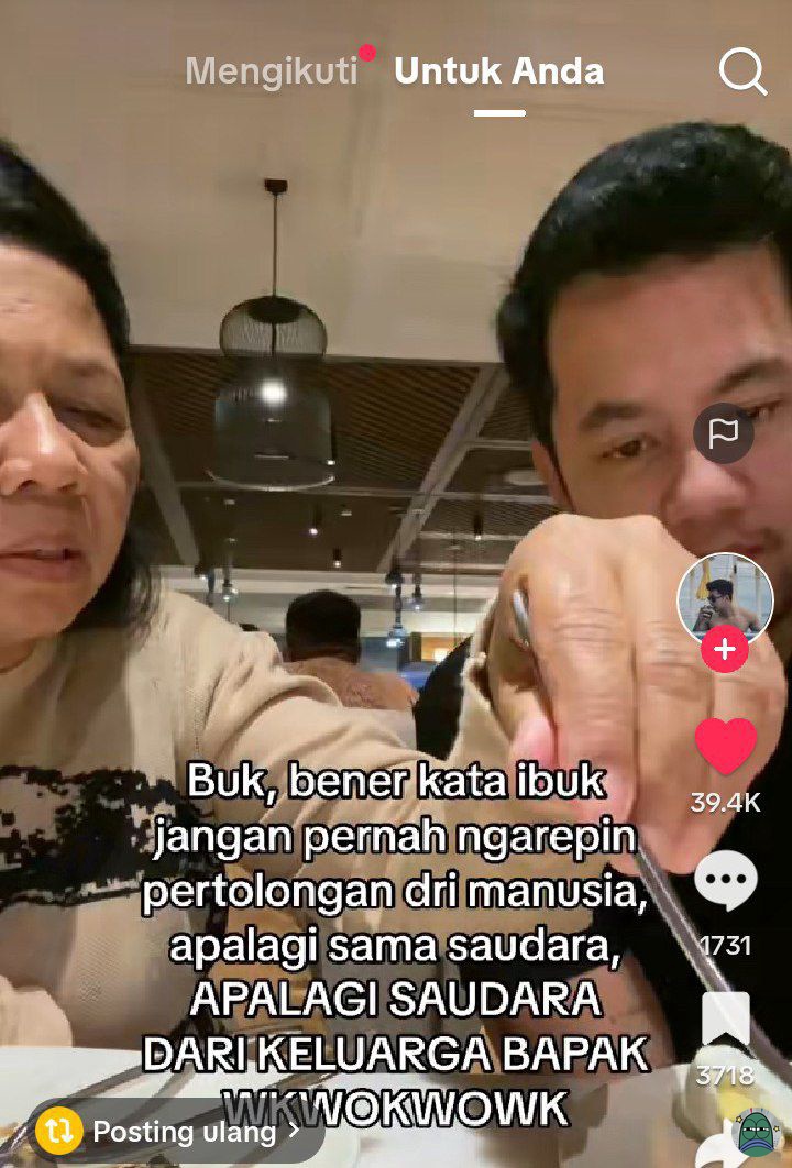 tanyarlfes's tweet image. 💚 vidionya related gak sama kalian?