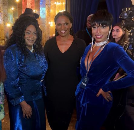 LaKisa and I with Audra McDonald at @BIVoices #BIV #NYWIFT #AudraMcDonald #BroadwayInspirationalVoices #TalesFromTheMedia #TammyReeseMedia #LaKisaReneeEntertainment #SonyHall #Broadway @NYWIFT @LaKisaRenee1 @VisionaryMinds2