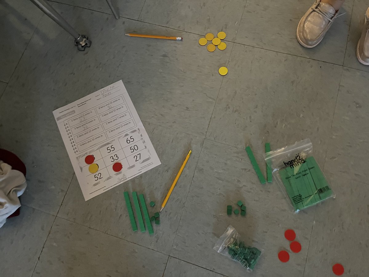stephsirmons's tweet photo. 1st graders at Randolph Elementary in Mrs Hyde’s class used base ten blocks to build 2 digit numbers in a variety of ways. @OMIALSDE @AMSTI_UM @AMSTI4all @WendiCooperHall https://t.co/rSnwzLf8Or