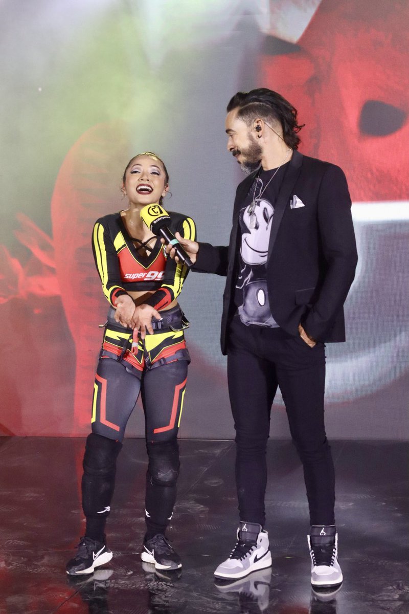 Telemetro's tweet photo. Momentos súper emotivos que nos deja esta Gran Final en la Arena Roberto Durán. 😍😍😍😍😍😍😍😍🥺🫶🏻🫶🏻🫶🏻🫶🏻🫶🏻

#Calle7Panama #C7PA #FiebreAmarilla #FuriaRoja #MedcomDigital #Telemetro https://t.co/7gWMiKUoXB