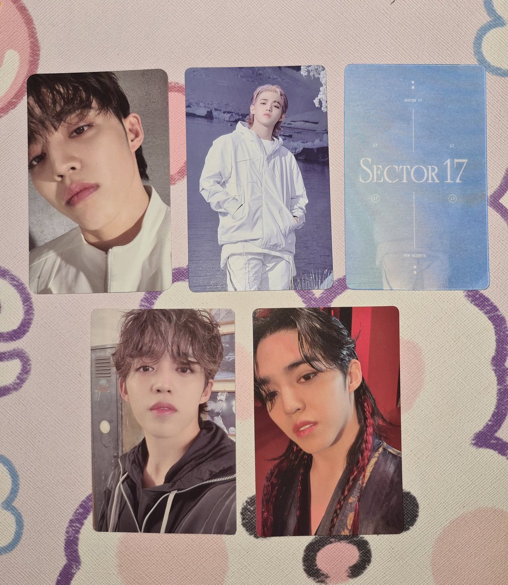 DOPEPHPasabuy's tweet photo. #DOPEPHOnhand | wts lfb ph

onhand seventeen scoups pc's

face the sun shadow - 150
sector 17 weverse pob - 100 set
FML - 150
FML Deluxe - 100

> mint condi
> mod: sco &amp; others
> flexible dop ❣️

✉️ mine or dm!

🏷 svt choi seungcheol photocard random album version https://t.co/CHiPVKWGoj