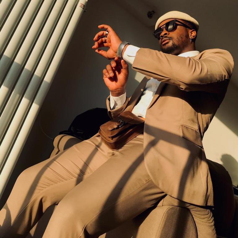 🟡SINCERE CONDOLENCES to the family and loved ones of Garry Mapanzure on his tragic passing. We mourn the loss of a talented artist who brought so much light to the world through his music. May he rest in peace. #Pindirai 🕊️