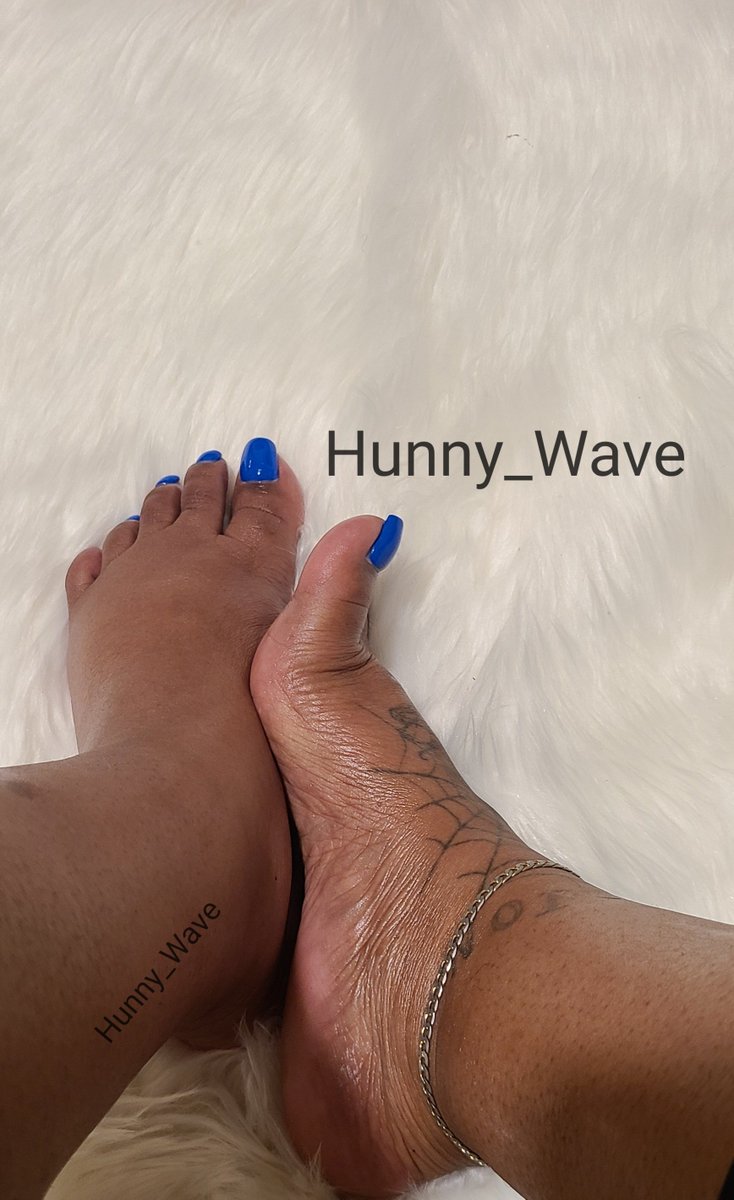 MHunnywave777's tweet photo. #feet #feetworshi̇p https://t.co/LoiIlC5i2W