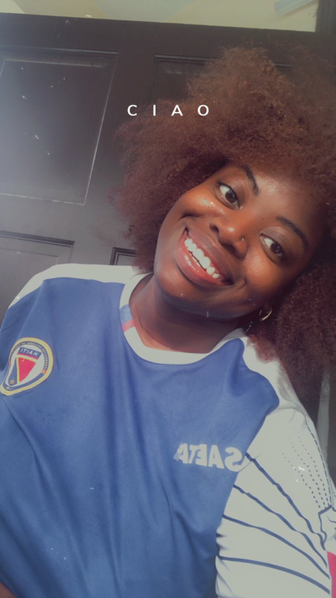 Millioneeezz_'s tweet photo. #naturalbabe https://t.co/SHHVvtIN1E
