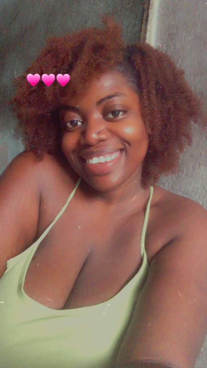 Millioneeezz_'s tweet photo. #naturalbabe https://t.co/SHHVvtIN1E