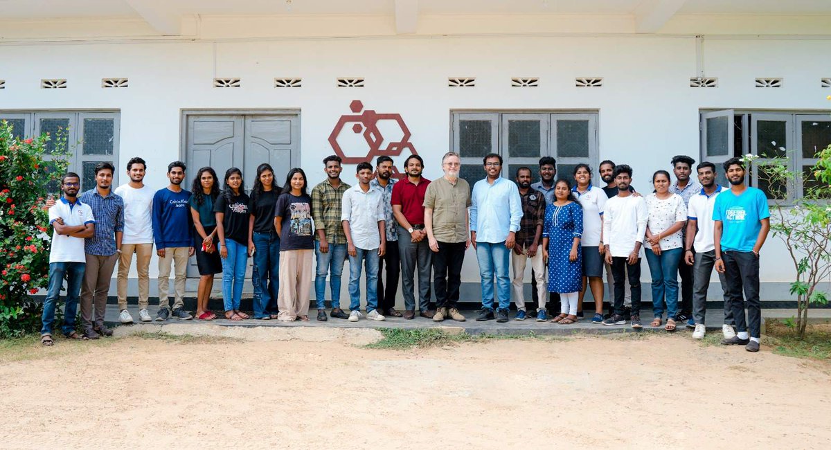 CanHCSriLanka's tweet photo. Inspiring for us to visit both @YarlITHub in #Jaffna and @DreamSpaceAcad in #Batticaloa - two unique non-profit organizations that serve as incubators for innovation, while also nurturing the talent and entrepreneurial spirit of youth from #SriLanka. https://t.co/3CZc982Hzs