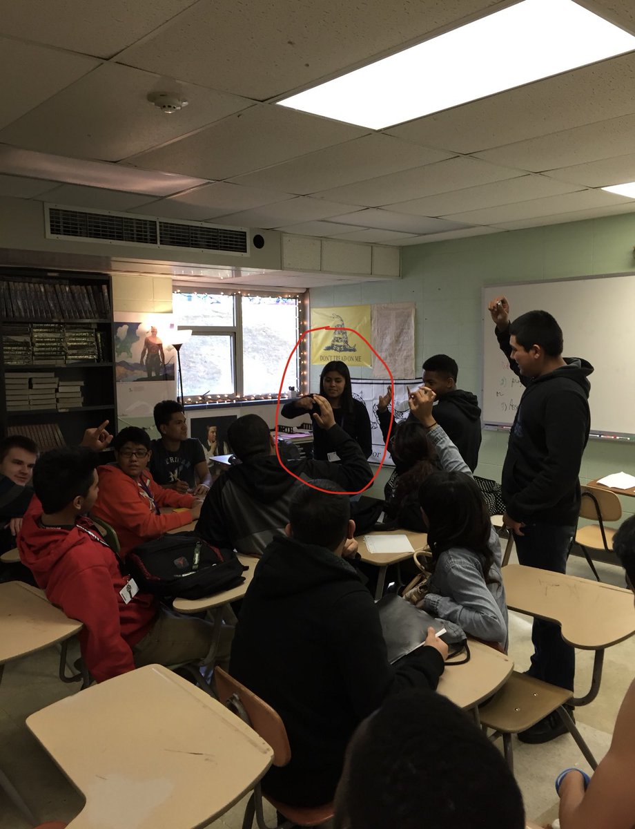 CBHeresy's tweet image. My scary classroom social experiment demonstrating how tyrannies arise from democracies:
I gave a bunch of extra credit tickets to the first few students to arrive in class, then everyone else received 1-2 tickets.
The kids that came into class last were outraged by the…