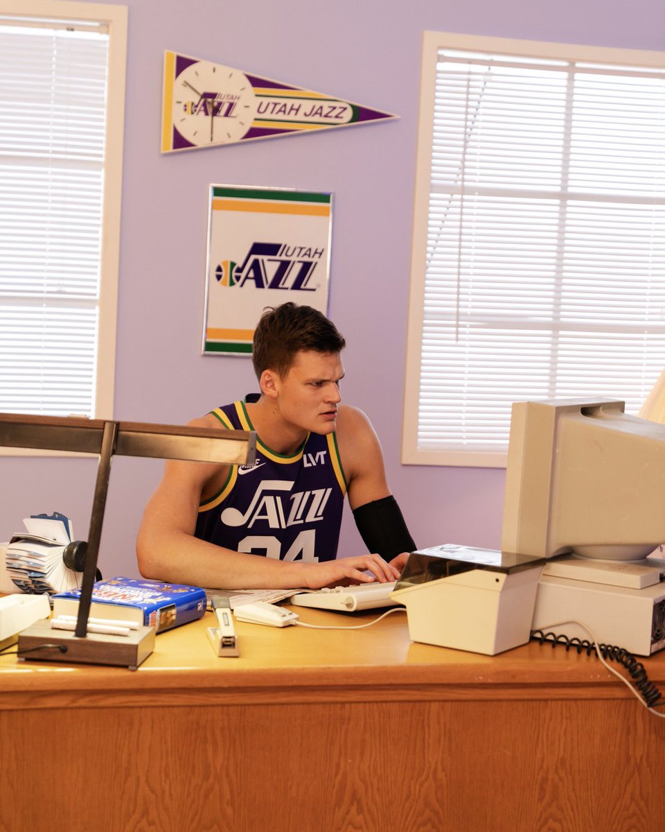 utahjazz's tweet photo. this year, we’re throwin’ it all the way back 💜

#TakeNote https://t.co/KzSXvFTiM6