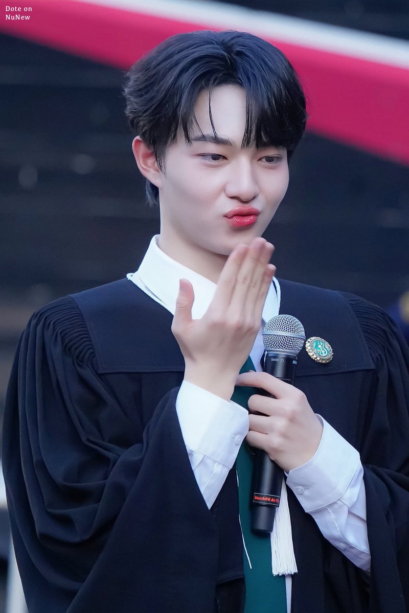 doteonunew's tweet photo. 231012
Chu~ ⋆˙⟡♡
@CwrNew #NuNew
#NuNewGraduationDay
#นุนิวเกียรตินิยมอันดับหนึ่ง https://t.co/JG7ChhwnsK