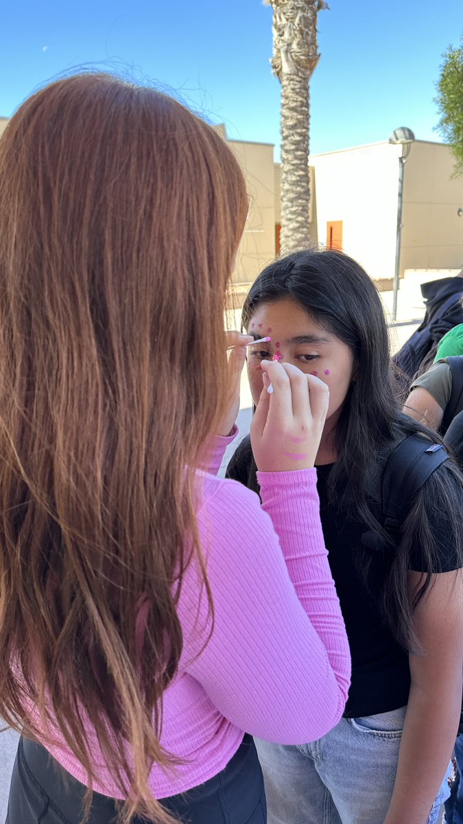 DanielTodd_'s tweet photo. Huge thanks to the counselors, teachers and leaders at our school for hosting the fun, informative, and positive activities and events! (#AVID college fair, grade level competitions, book fair &amp; lots of student face painting and other school spirit fun!). @ChaseScorpions 🤩 🎉 https://t.co/RRqsCTjhD9