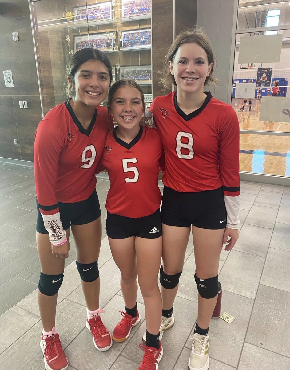 rphife's tweet photo. https://t.co/6IQCqV2I7M.FEATED. 9-0
Way to go 7th Grade A Team @cms_ladyjags @CanyonMiddle @c_quidachay #HighPhife https://t.co/VpRo7xr6Qq