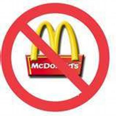 Hammad_Asghar95's tweet photo. "McDonalds donates free meals to the Israeli defense forces"

It is extremely Cruel and shameful act by MacDonalds so as a Muslim we should all boycott Macdonalds and please take part in campaign #BoycottMacdonalds

#Gaza #Palestine #طوفان_الاقصى_ https://t.co/bNpoqJVP8U
