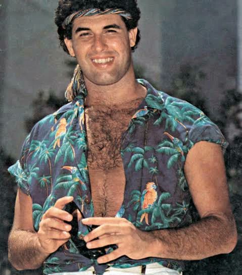 cool27go's tweet photo. Sérgio Mallandro comemora 68 anos. Um príncipe desses, bicho ! https://t.co/aBksZmU322