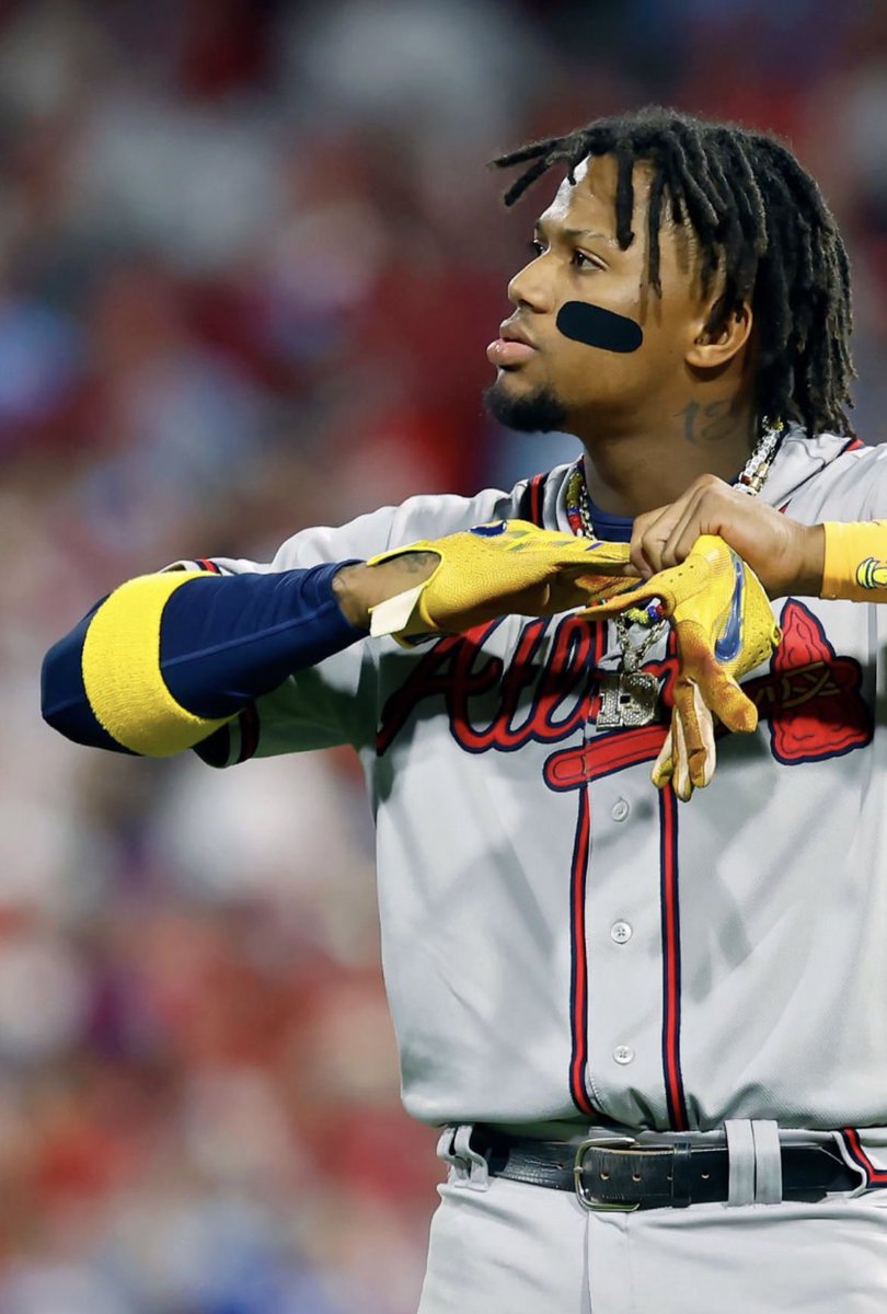 nyporchsport's tweet image. Ronald Acuña Jr blasts reporters for Braves loss:

“When you walk around a clubhouse and feel like you’re on eggshells, that sort of thing lingers with a team,” Atlanta’s slugger said after the Phillies 3-1 win.

“You have to think, if they don’t print everything they hear, all…
