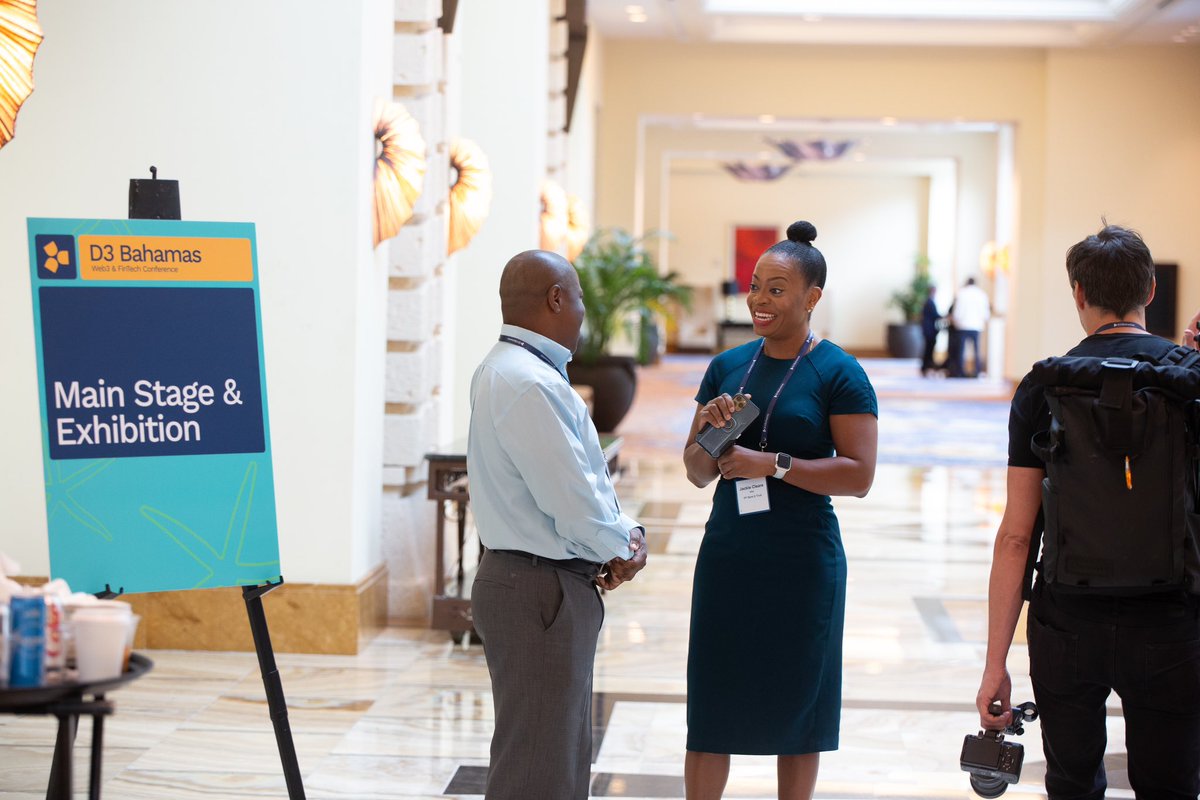 Smiles are the universal language at #D3Bahamas 😃 Part 1!