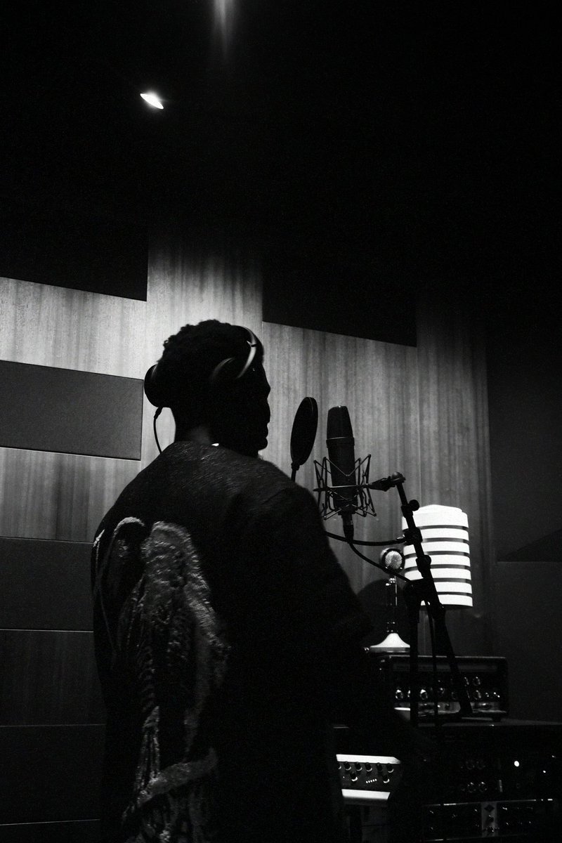 HiphopSAtoday's tweet photo. Blxckie x Somnyama https://t.co/tbHfDYQBWd