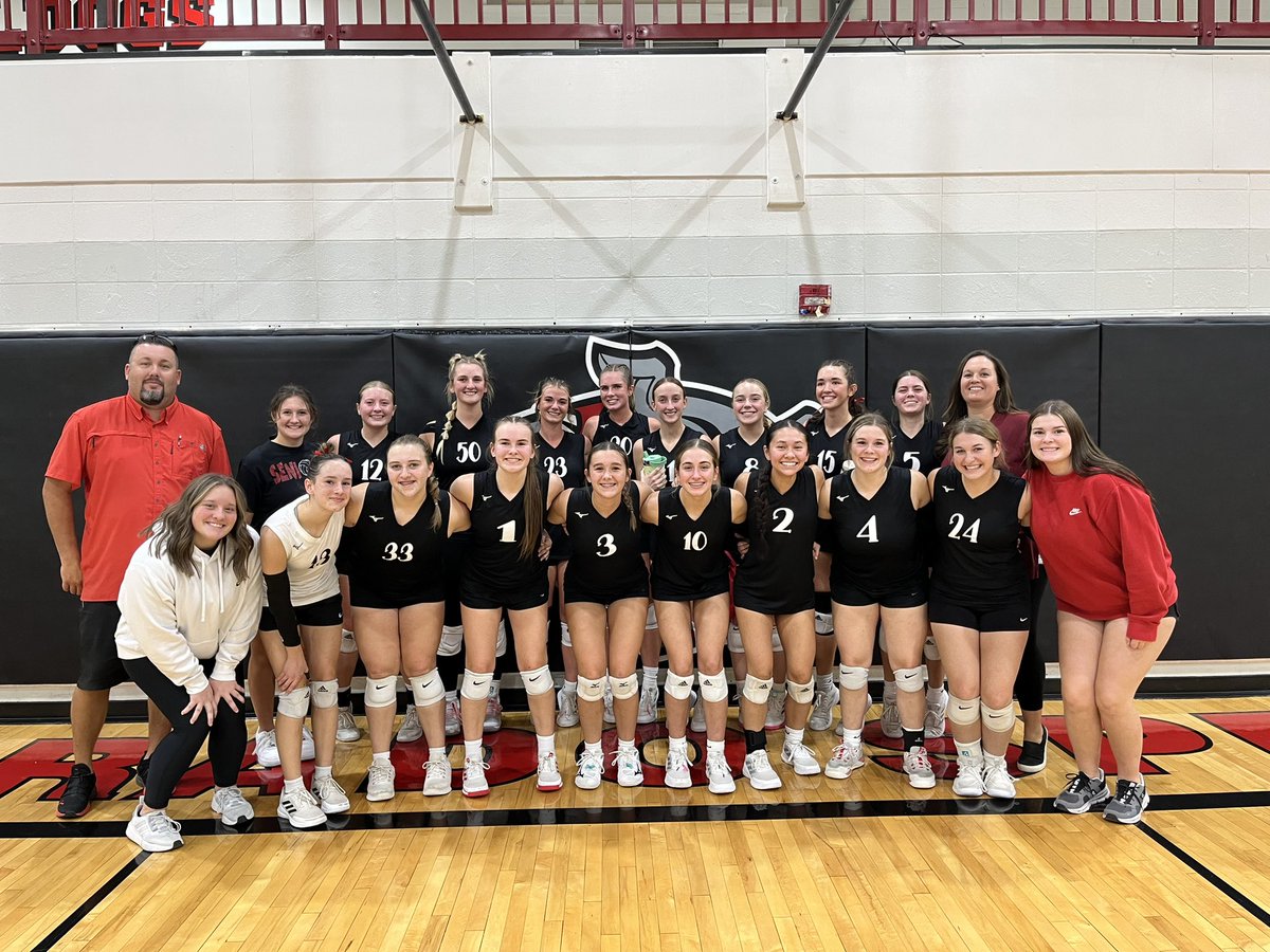 Senior night &amp; a conference win over Warsaw. Finishing 5-0 &amp; winning the conference for the 6th straight year. Thank you seniors for all you have done. Lady Digs wrap up regular season play next Monday against Forsyth.  <a href="/Ozark_Highlands/">Ozark Highlands Conference</a> <a href="/KNEMKNMORadio/">KNEM/KNMO Radio</a> <a href="/OzarksOzone/">Ozarks Sports Zone</a>