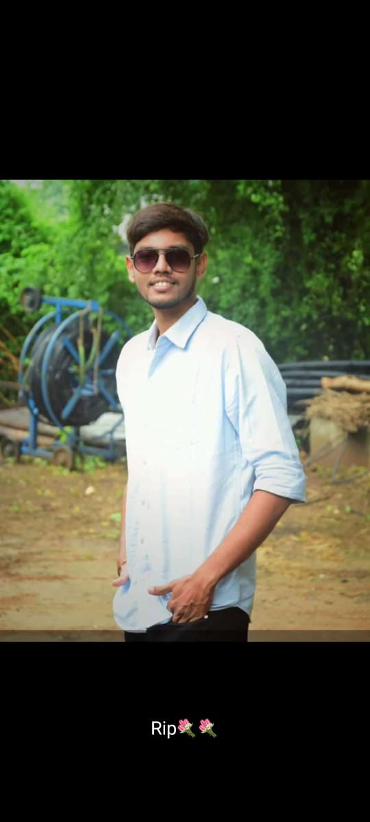 અરવલ્લી જિલ્લા મા તાલુકા- બાયડ, સેજો ડાભા પર તારીખ ૨૯/૧૦/૨૦૨૨ થી ગ્રામ સેવક (ખેતી) માં નિષ્ઠાપૂર્વક પોતાની ફરજ બજાવતા સ્વ - મિત પટેલ  ને ૧૧/૧૦/૨૦૨૩ ના રોજ માર્ગ અકસ્માતમાં માં નિધન થયેલ હોય તો   ભગવાન તેમના દિવ્ય આત્મા ને શાંતિ આપે