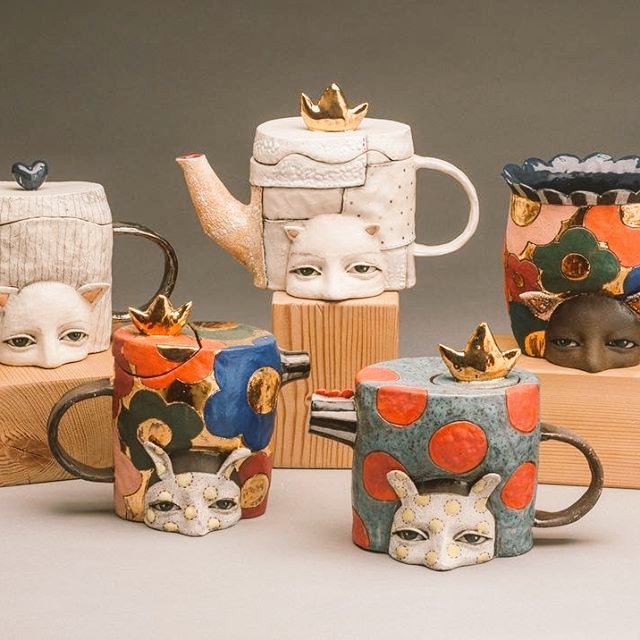 womensart1's tweet photo. Teapots by Ahrong Kim, contemporary New York based ceramics artist who was born in Korea #WomensArt https://t.co/O15zv1ARU7