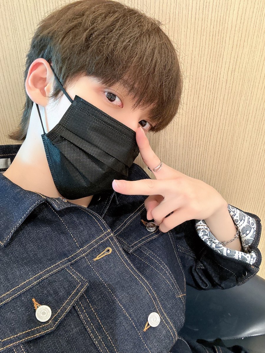 1024updates's tweet photo. [📷] 231013 | ATEEZ TALK #YUNHO https://t.co/hnjUWNrcgU