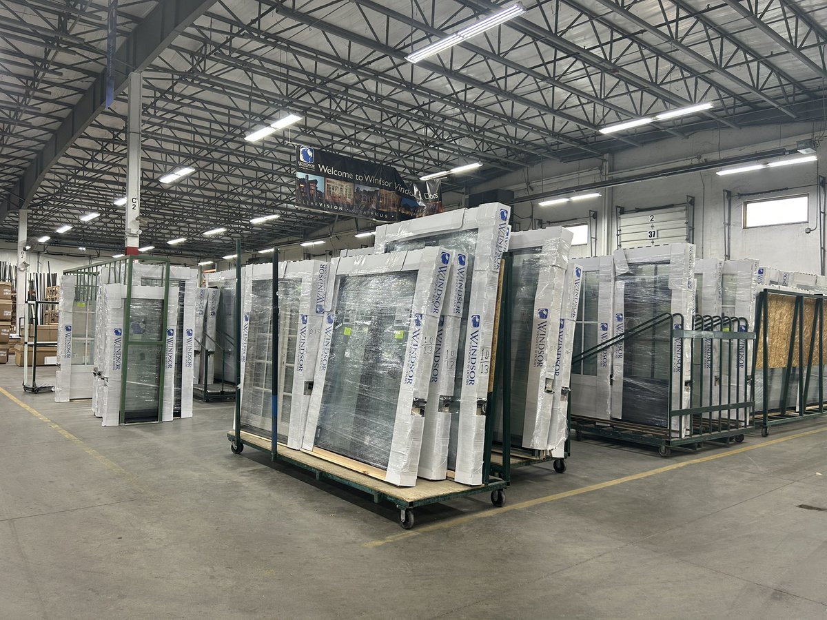 mmcdole1's tweet image. In Des Moines, Iowa with Windsor Windows &amp;amp; Doors. Their variety of products is impressive, along with their management team. #WindsorWindows