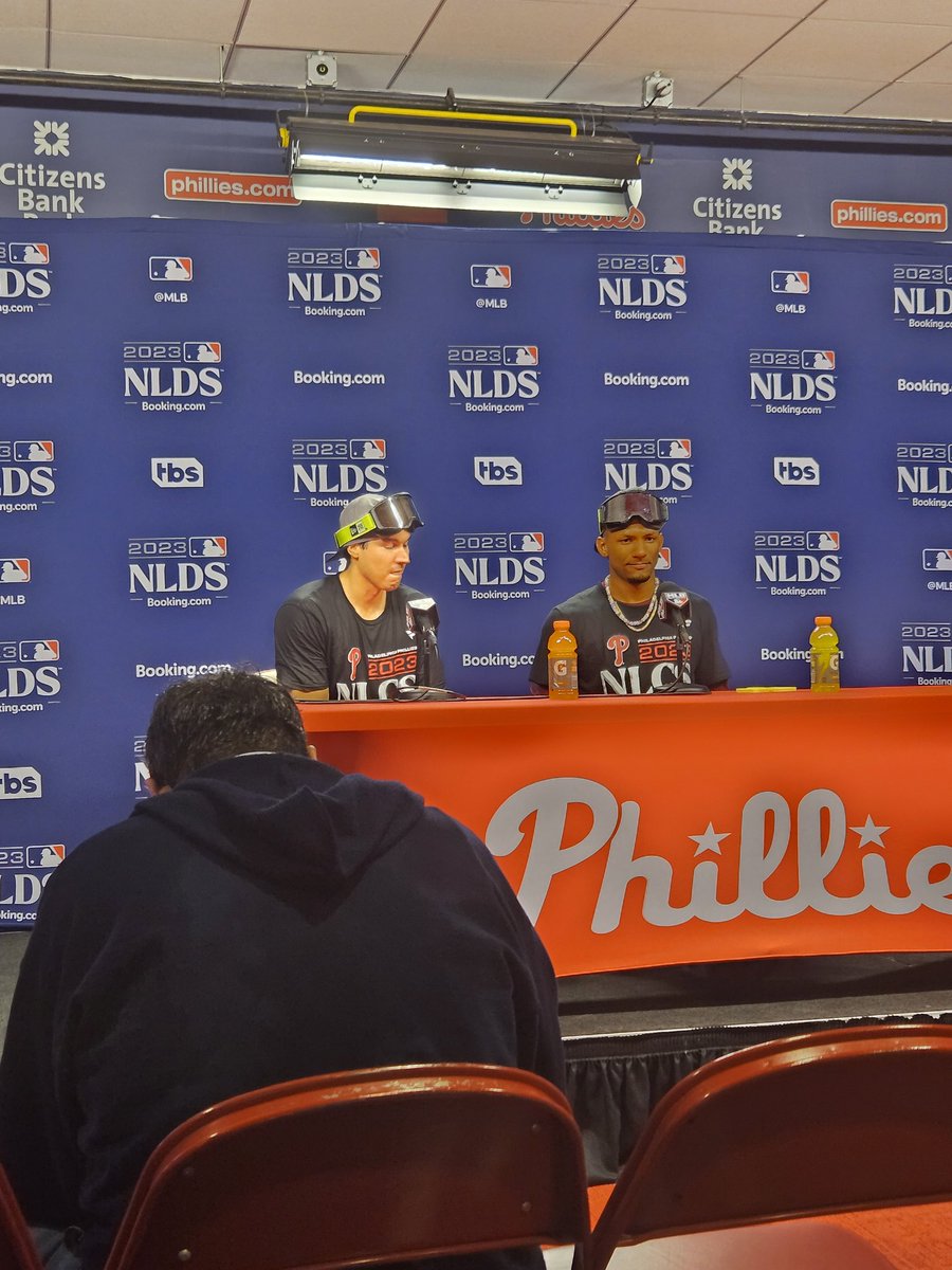 Matthew De George tweet media