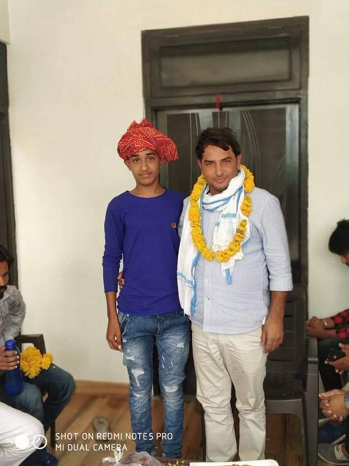 छबड़ा मांगे नरेश मीना
युवा मांगे नरेश मीना
<a href="/RahulGandhi/">Rahul Gandhi</a> <a href="/ashokgehlot51/">Ashok Gehlot</a> 
<a href="/SachinPilot/">Sachin Pilot</a> @NareshMeenaINC