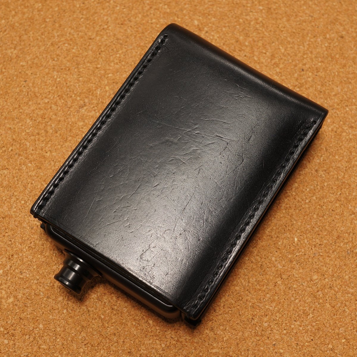 VAlphaline's tweet photo. お世話になっております。お取引いただいた「M&amp;V Extrandmore France｜Billet Box Leather Cases - Black」は発送完了しました。到着まで今しばらくお待ちください。今後とも何卒よろしくお願い申し上げます。#MandV #BilletBox #BB #Leather #RoundButton #HighEnd #Vape #vape好きな人と繋がりたい https://t.co/rT6Ao4ZPBL