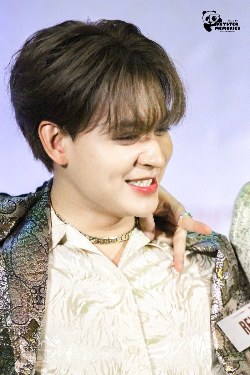 reystermemories's tweet photo. #𝚁𝙴𝚈𝚂𝚃𝙴𝚁𝙼𝙴𝙼𝙾𝚁𝙸𝙴𝚂

📸: HORI7ON FRIEND-SHIP [Voyage To Manila] Press Conference #REYSTER
📅 070923
📍Novotel Cubao

Event presented to you by: @dnmentph

REYSTER VISUAL DAY

#HORI7ON_REYSTER 
#HORI7ON #호라이즌
@HORI7ONofficial https://t.co/EASWyzGnoc