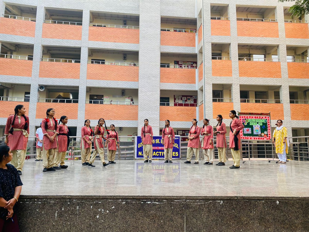 G1515030's tweet photo. "Your mental health is a priority. Your happiness is an essential. Your self-care is a necessity."
Our students giving this message through Nukkad Natak on #WorldMentalHealthDay2023 
@Dir_Education @AtishiAAP @gupta_iitdelhi @Lalit_2Help https://t.co/LKeVDjEVke