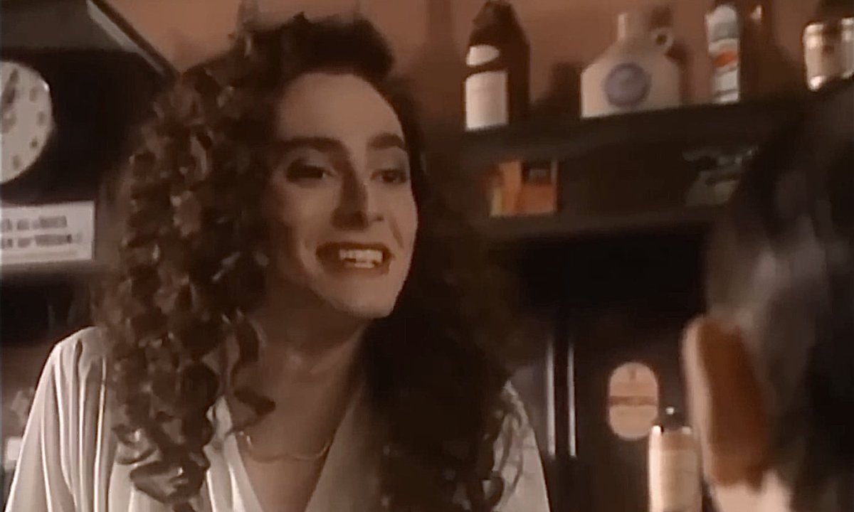 fabledfool's tweet photo. I’d tell her she’s beautiful, bake her cookies, paint her nails, wrap her in a cozy blanket, buy her nice things, always listen when she talks, kiss her on the forehead, and give her everything she deserves. https://t.co/l2FVr64CDH